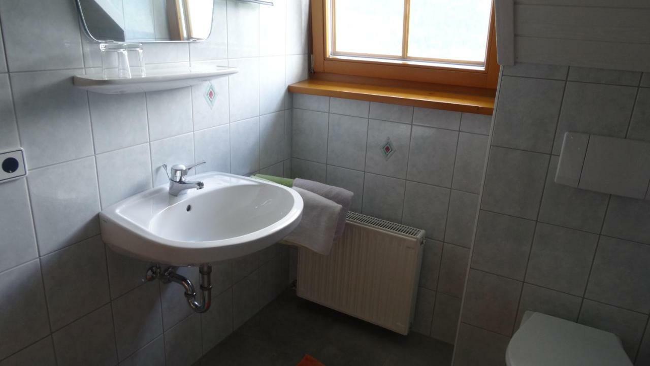 Ferienhaus Enzi Weissbriach Exterior foto